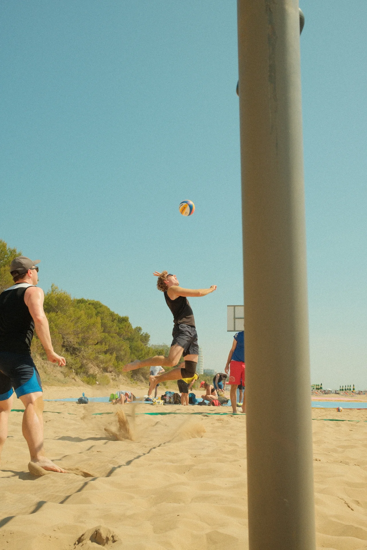 beach volleyball